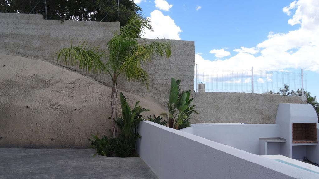 Las Casitas De Noah Monserrat Ngoại thất bức ảnh