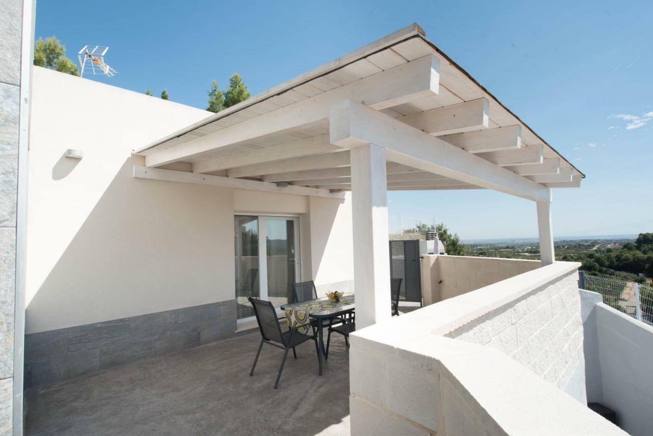 Las Casitas De Noah Monserrat Ngoại thất bức ảnh