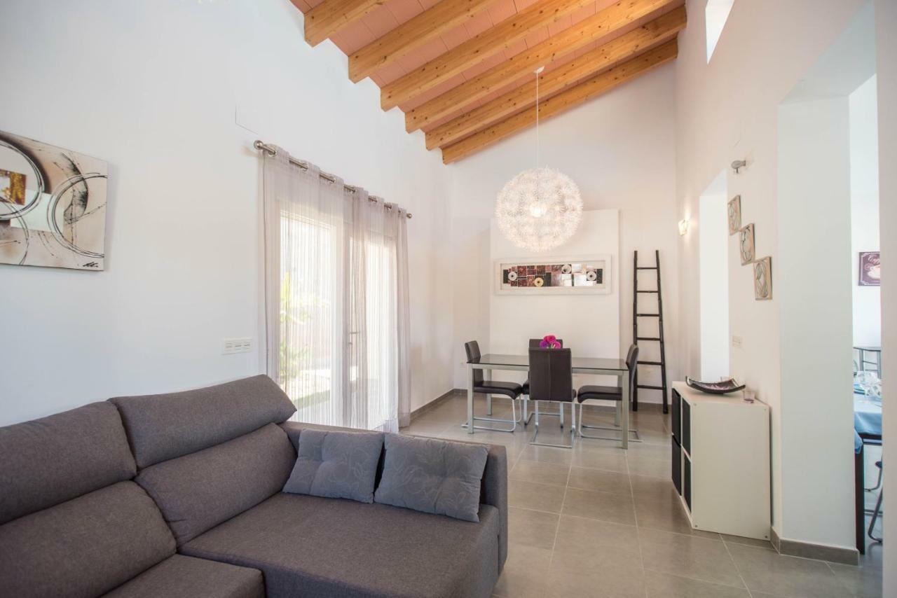 Las Casitas De Noah Monserrat Ngoại thất bức ảnh