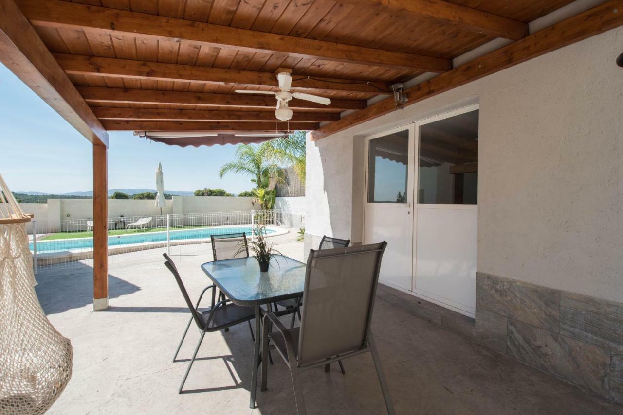 Las Casitas De Noah Monserrat Ngoại thất bức ảnh